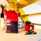 Futurostudio - Appart Hôtel LEGO - 5min du Parc Futuroscope - Parking - Poitiers - 沙斯讷伊迪普瓦图
