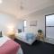 Whitsunday Whisper Terrace - Townhouse Pets Airlie