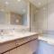 Forte Tower 1 - Inviting Two Bedroom - Dubaj