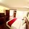 King Suites Hotel