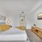 Pool Apartment with Balcony Near Beach - شاطئ هالانديل