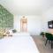 Tropical Apartment - Balcony - Resort with Pool and Gym - شاطئ هالانديل