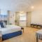 Oceanview Newly Renovated Private Pool Home - 拉巴斯