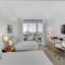 Upper studio with Balcony - Pool - Gym