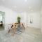 Apartment - 3 Bedroom - 6 Person