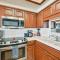 Ocean-View Imperial Beach Condo with Community Perks - 因皮里尔滩