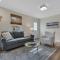 Beachy 3BD Bungalow One Block from Scenic Walkway - أوك آيلاند