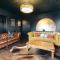 House with a cinema and games room, sleeps 17