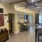 StockYards! Less than 4 minutes-Sleeps 8-Lee House