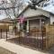 StockYards!-1 block away ! Cowboy Cottage sleeps 9