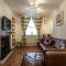 Shell Cottage - 2 Bedroom Holiday Home - Tenby - Тенби