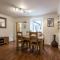 Shell Cottage - 2 Bedroom Holiday Home - Tenby - Тенби