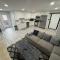 The Elegant Suite - 2BR with Great Amenities