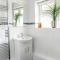 Corner Pin Cottage