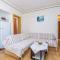 Apartments with a parking space Barbat, Rab - 22498 - Rab