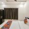 FabHotel Royal Stay - Beltarodi