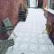 Lovely city town house with free parking sleeps 2 to 6 guests