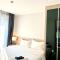 Modern style 1BR Condo close to Kata beach - 卡塔海滩