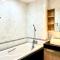 Modern style 1BR Condo close to Kata beach - 卡塔海滩