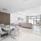 Nasma Luxury Stays - Luxurious Villa with Private Pool & Close to Beach