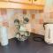 Tanglewood Close, 3 Bedroom house, Abergavenny with private parking,