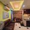 Two Bedrooms In Birch Tower With Pool - مانيلا