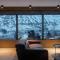 Botnahlid Villa, Mountain and Town views and outdoor Sauna