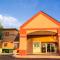 Howard Johnson by Wyndham Oklahoma City OKC Airport, Fairgrounds, I40