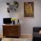 Modern studio apartment with outstanding views, sleeps 2