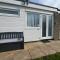 246, Belle Aire, Hemsby - Two bed recently renovated chalet, sleeps 5, free Wi-Fi, pet friendly, bed linen and towels included with onsite entertainment