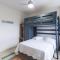 Apartamento com 2 Dormitórios no Coração da Praia Grande - Torres/ RS - Торрес