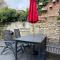 Charming 2BR Cottage Retreat in the Centre of Bicester - بيسستر