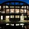 Glendas Guest Suites