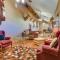 Cozy Strawn Cabin with Pool Access - Near Lake! - Strawn