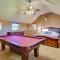 Cozy Strawn Cabin with Pool Access - Near Lake! - Strawn
