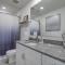 3 Mi to Ocean City Boardwalk Townhome with 2 Decks - بيرلين