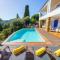 Sea Breeze Lux House - Private Pool & Aircon