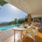 Sea Breeze Lux House - Private Pool & Aircon