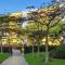 Apartment Abora Garden with terrace, pool, extensive gardens and free parking