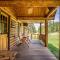 Creekside Cabin - Garage