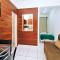 Sala e quarto silencioso para 5 pessoas