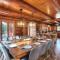 TREMBLANT Accès LAC et rivière SPA BILLARD FOYER Jaccuzi fireplace pool table lake and river access