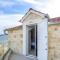 House Sea Stone