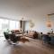 Villa in Leons with Sloop Rentals