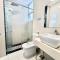 SA 1-10PAX SkyPod Puchong 2Room IOI Mall LRT WiFi