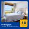 Esplanade 3BR Holiday Home with Magic Ocean Views - Encounter Bay