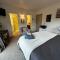 Dinsdale oasis and private spa pool