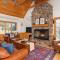 The Lodge, North Woods style, boutique Galena Getaway!
