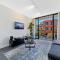 KozyGuru | Surry Hills | Freshly Cozy Apt