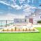 Unbeatable Price, Perfect for Groups with Sea Views by Deluxe Holiday Homes - Fudžajra